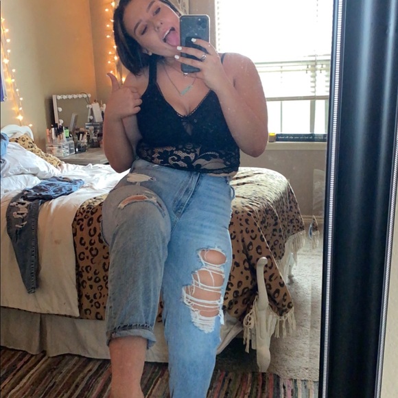 Meet your Posher, Madison - Picture 4 of 10